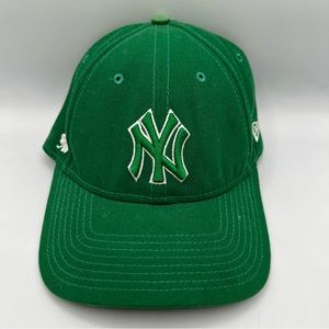 New York Yankees New Era 9FORTY Green Snapback Hat